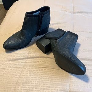 TOMS Ankle Boots